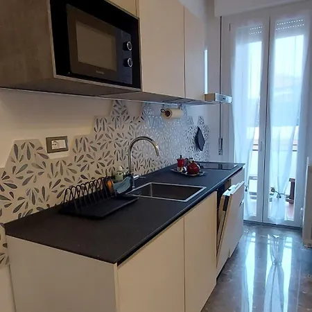 Unangolodibologna 2 - Vicino Ospedale Laura Bologna